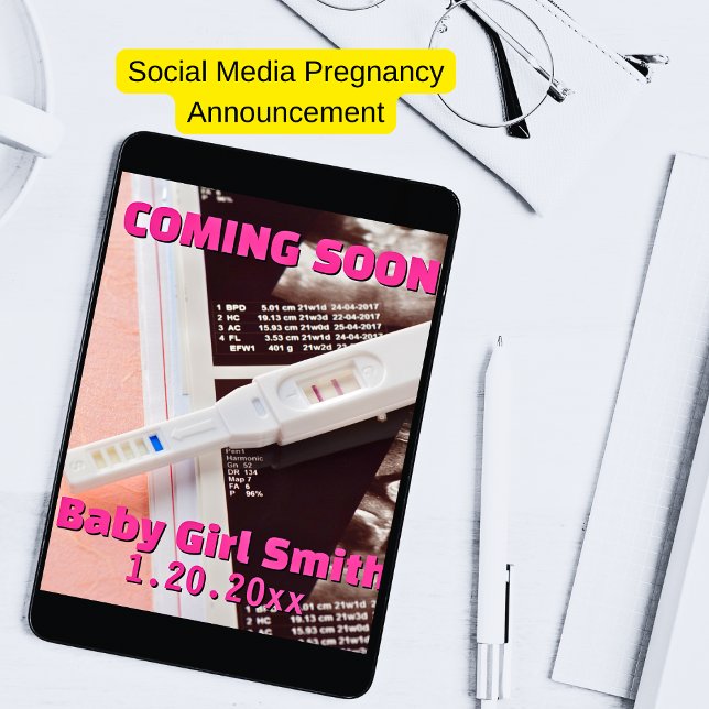 Faire-part Bientôt, Les Médias Sociaux Une Grossesse De Fille (Social Media Pregnancy Girl Announcement)