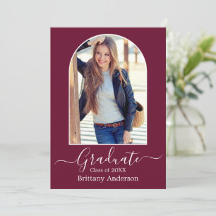 Faire-part Calligraphie d'arc moderne Photo Burgundy Graduati