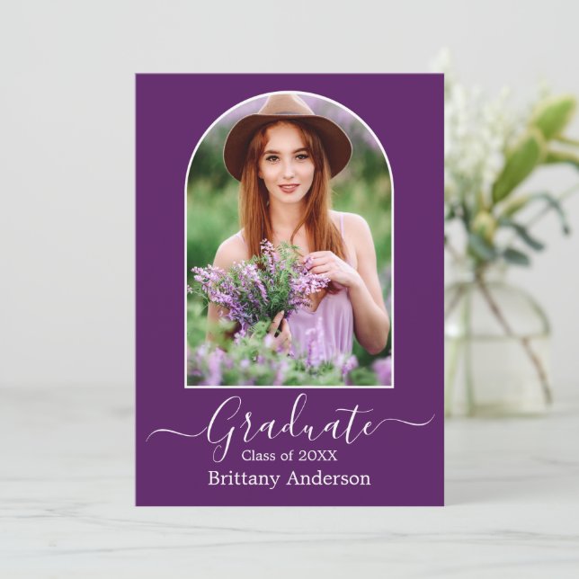 Faire-part Calligraphie d'arc moderne Photo Purple Graduation (Debout devant)