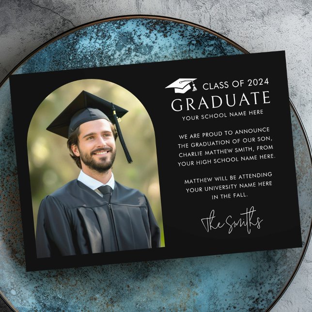 Faire-part Casquette de graduation en noir arc élégant (Elegant arch black photo graduation cap announcement)