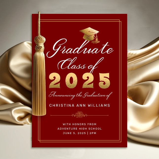 Faire-part Classe élégante Red Gold Script de 2025 Graduate (Elegant Maroon Gold Script Class of 2025 Graduation Announcement)