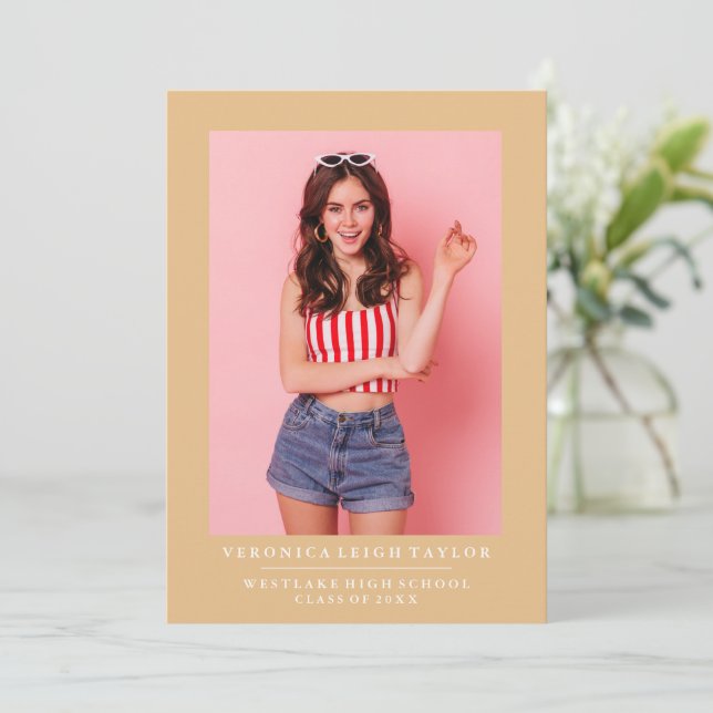 FAIRE-PART DE DIPLÔME PHOTO MINIMALISTE DE BASE (Debout devant)