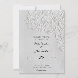 Faire-part de mariage aux roses embossées sur tran