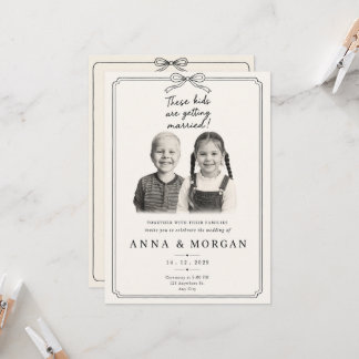 Faire-part de mariage de l'enfance noir et blanc v