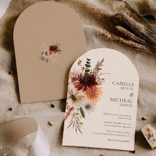 Faire-part de mariage élégant avec arche florale e