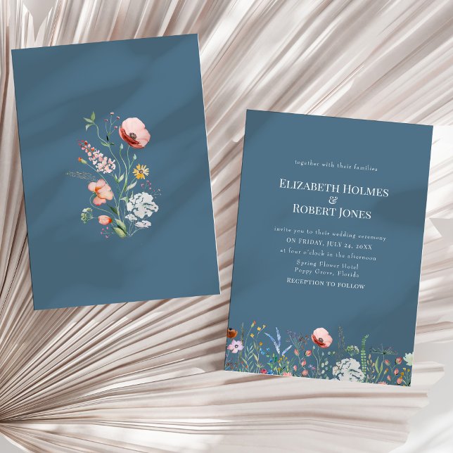 Faire-part de mariage Fleur sauvage Dusty Blue Boh (Dusty Blue Boho Wildflower Wedding Invitation on a sunny neutral dry palm leaf.)