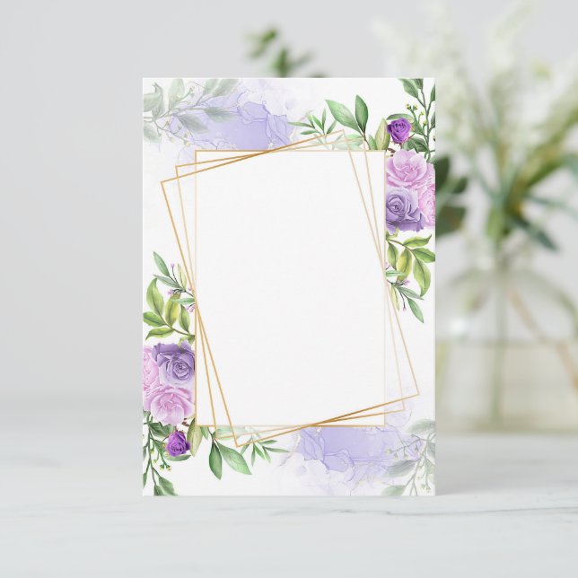 Faire-part de mariage floral violet élégant sans b (Debout devant)