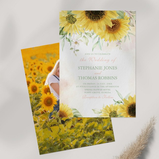 Faire-part de mariage photo Sunflower Meadow Coupl (Sunflower Meadow Couple Photo Wedding Invitation on white table with pampas grass.)