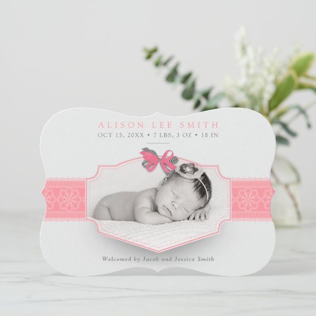 Faire-part de naissance de dentelle romantique ros (Debout devant)