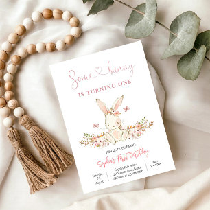 Faire-part de premier anniversaire floral de lapin