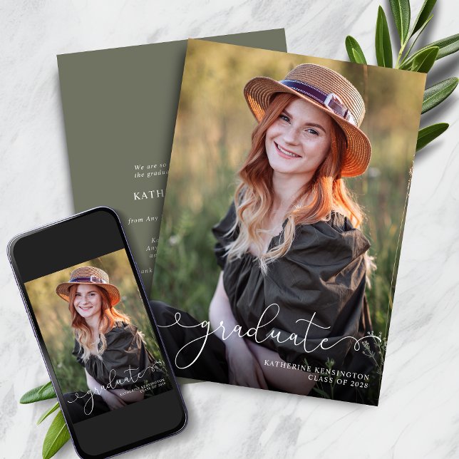 Faire-part Élégant Script Photo Sage Green Graduation (Elegant Script Photo Sage Green Graduation Announcement with Instant Download)