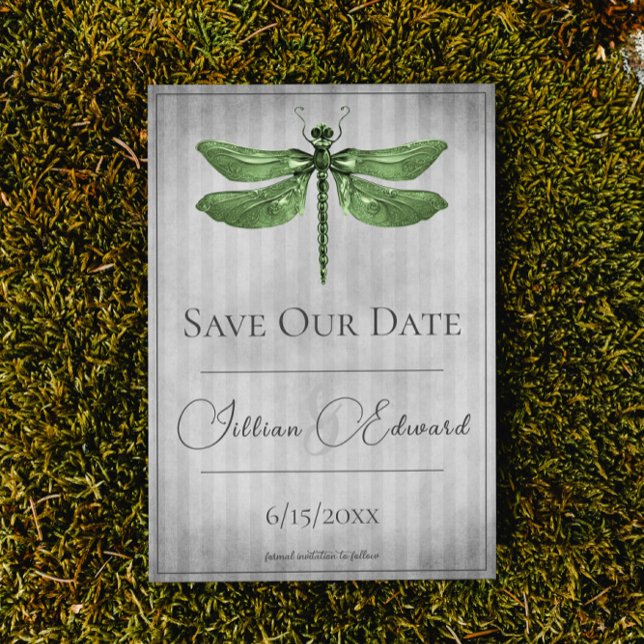 Faire-part La libellule verte à bijoux Sauvez la date (Green Jeweled Dragonfly Save the Date Wedding Announcement)