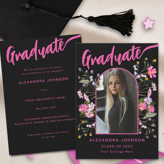 Faire-part Moderne Floral Diplômé Photo noir rose Script (Wildflower boho arch graduate photo archive black and hot pink script Graduation announcement card)