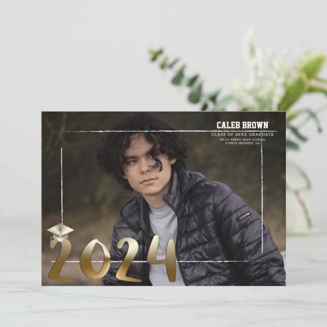 Faire-part photo de graduation Gold Border Grad (Debout devant)