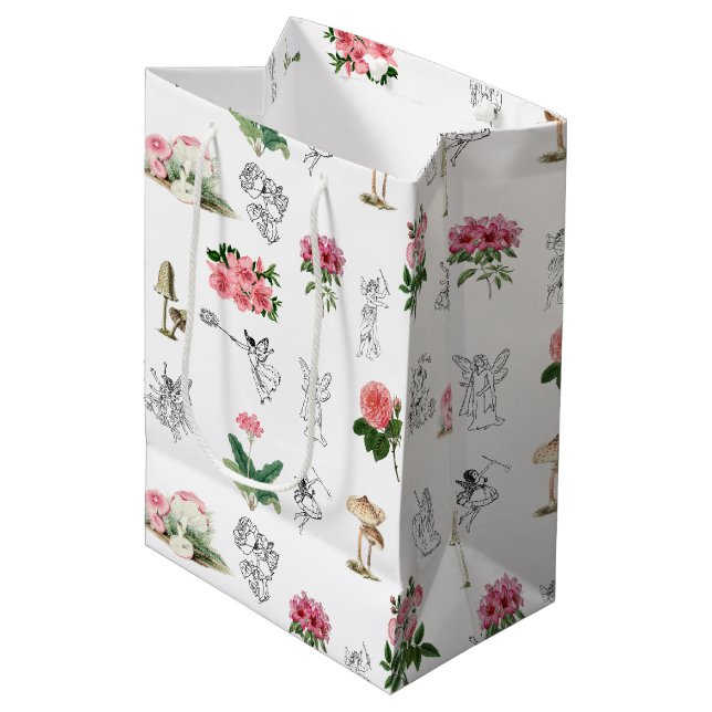 Fairies Pink Floral & Mushroom Faible Muster Mittlere Geschenktüte (Vorderseite Schrägansicht)
