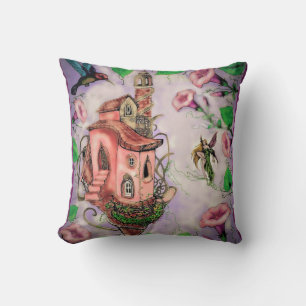 Fairy Castle mit Hummingbird Kissen