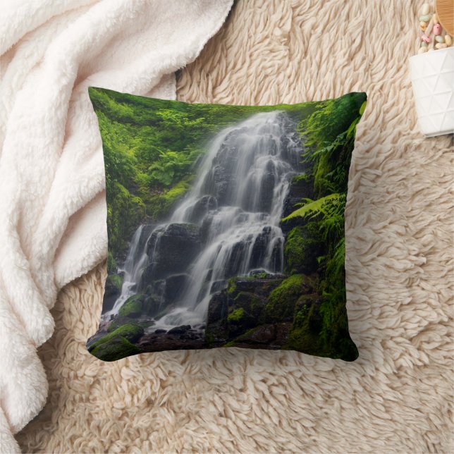 Fairy Falls | Colombia River Gorge Oregon. Kissen (Decke)