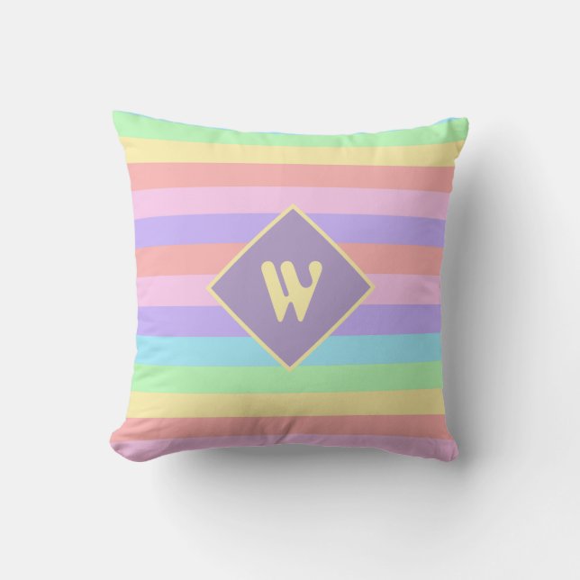 Fairy Kei Pastel Rainbow Striped Monogram Kissen (Vorderseite)