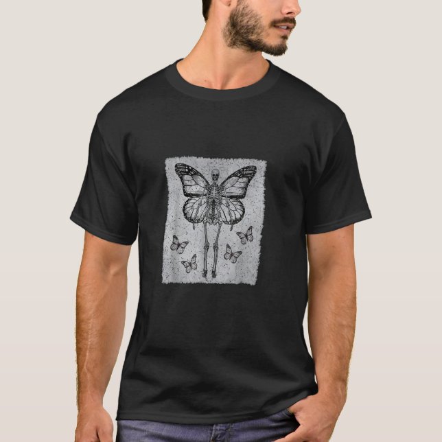 Fairycore Aesthetic Gothic Butterfly Skeleton Fair T-Shirt (Vorderseite)
