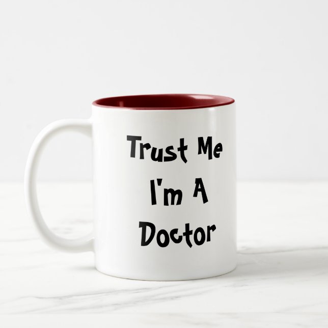 Faites-moi confiance je suis un docteur Mug (Gauche)