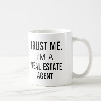 Faites-moi confiance je suis une vraie tasse