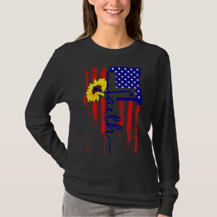 Faith Cross American Flag Christ Jesus Religious C T-Shirt