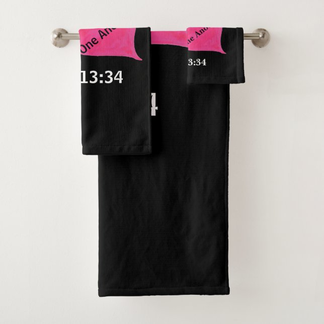 Faith Gifts Collection Badhandtuch Set (Insitu)