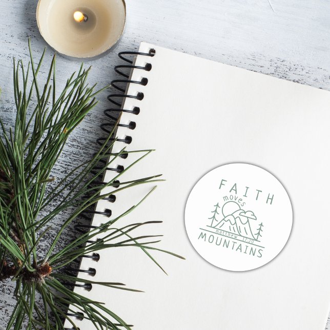 Faith Moves Mountains Bible Verse Christlich Runder Aufkleber (Von Creator hochgeladen)