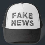 Fake News Propaganda Word Art Statement Truckerkappe<br><div class="desc">FAKE NEWS Propaganda Wort Kunst.</div>