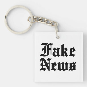 Fake News Schlüsselanhänger