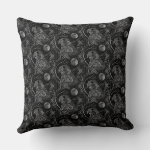 Falcon Full Moon Pattern Kissen