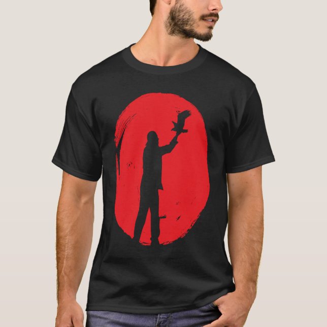 Falconer Red Sun Falcon Hunting T-Shirt (Vorderseite)