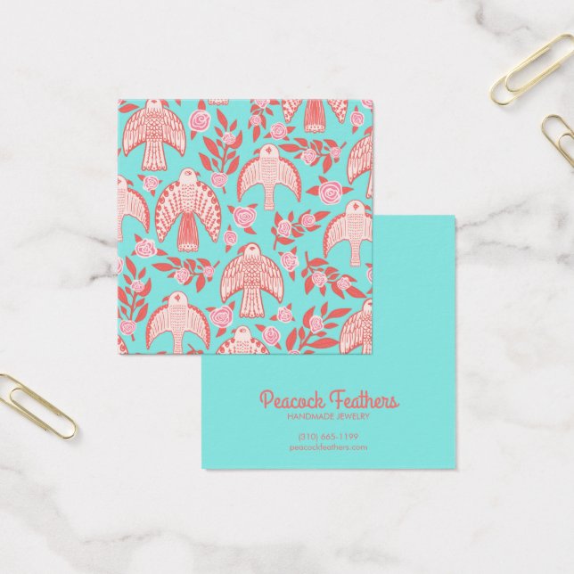 Falcons et Roses portant collier bijouterie (Bureau)