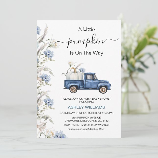 Fall Blue Floral Little Pumpkin Truck Baby Dusche Einladung (Stehend Vorderseite)