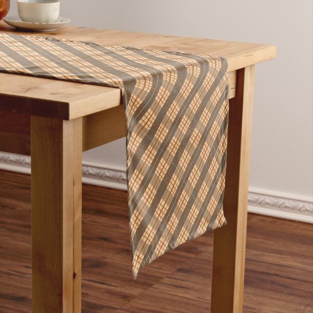 Fall Classic Brown Kariert Table Runner Mittelgroßer Tischläufer (Beispiel)
