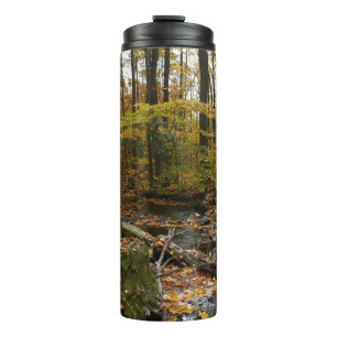 Fall Creek mit Blick auf den Laurel Hill Park Thermosbecher