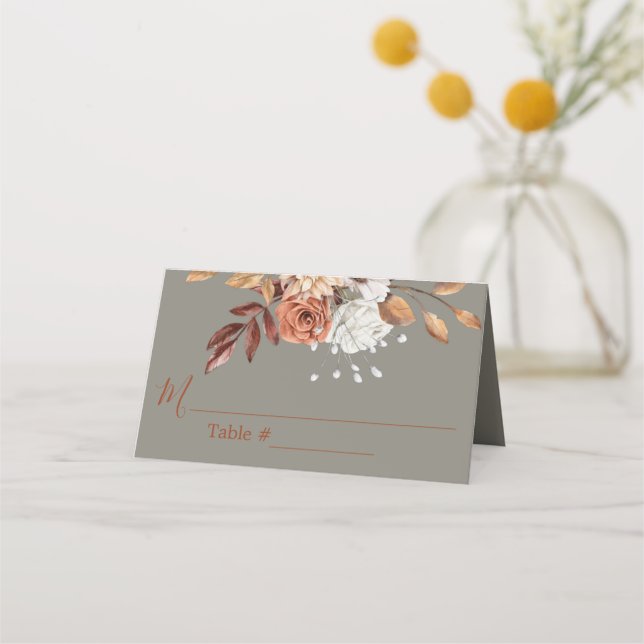 Fall Floral Gray Wedding Platzkarte (Vorderseite)