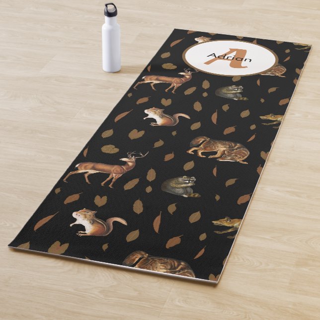 Fall Forest Animals Autumn Leaves Monogram Yogamatte (Beispiel)