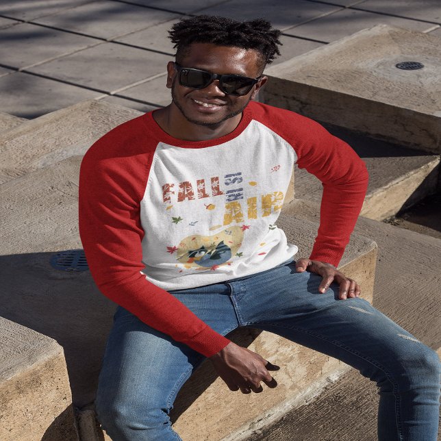 Fall Is in the Air Raccoon Autumn T-Shirt (Fall Is in the Air Raccoon Autumn T-Shirt)