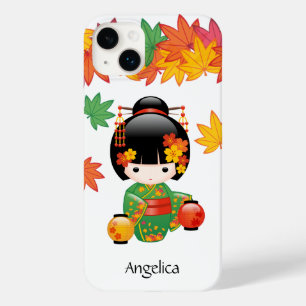 Fall Kokeshi Puppe - grünes Kimono-Geisha-Mädche Case-Mate iPhone 14 Plus Hülle