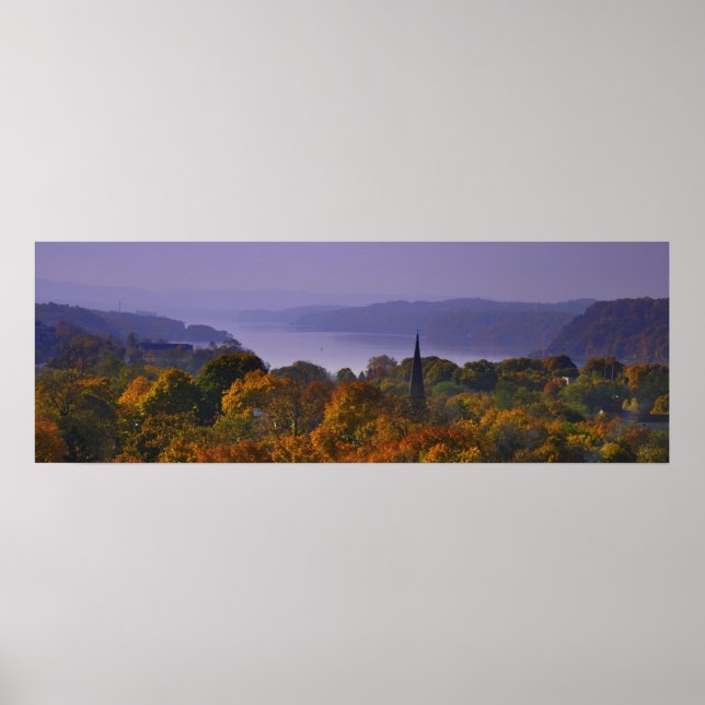 Fall Panorama Hudson River in Poughkeepsie Poster (Vorne)
