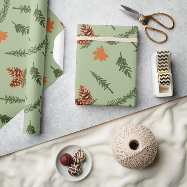 Fall Pine und Ahornleder Nahtlose Wrapping Paper Geschenkpapier (Kunsthandwerk)