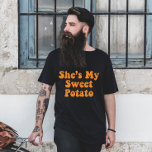 Fall Sie ist mein süßer Potato Erntedank Couple T-Shirt<br><div class="desc">Ich Yam Shirt Link: https://www.zazzle.com/z/sfp4ux2b?rf=238271464211929975 Halloween She is My Sweet Potato Erntedank Couple</div>