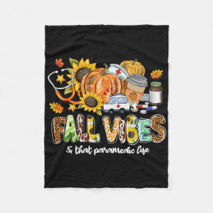 Fall Vibes und dieses paramedizinische Leben Pumpk Fleecedecke