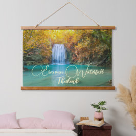 Fall View von Erawan Wasserfall Thailand Wandteppich Mit Holzrahmen