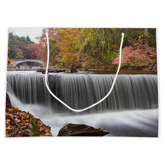 Fall Wasserfall bei Vanderbuild Große Geschenktüte (Vorderseite)