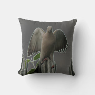 Fallen Angel Dove Pillow Kissen