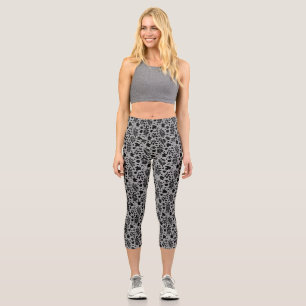 Fallen Blätter Muster Schwarz auf Grau Capri Leggings