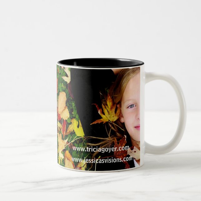 Fallen Sie in Zeit zurück, heben Sie Buch heute Zweifarbige Tasse (Rechts)