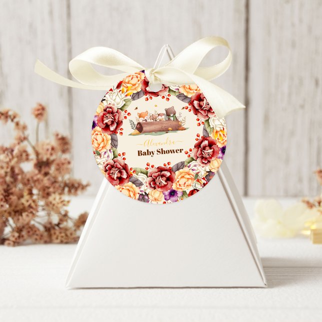 Fallend in Liebe Baby Woodland Baby Shower Runder Aufkleber (Von Creator hochgeladen)